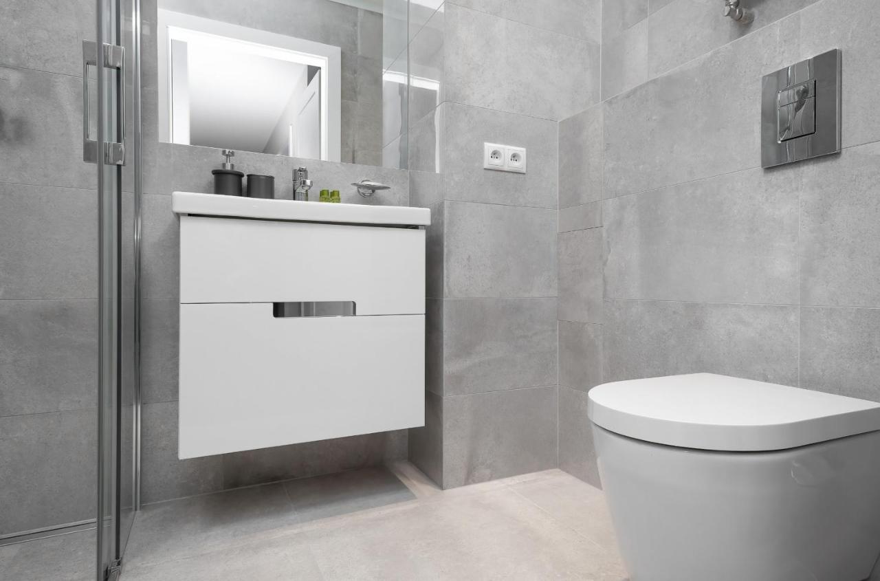 Apartments Warsaw Nowowiejska By Noclegi Renters エクステリア 写真